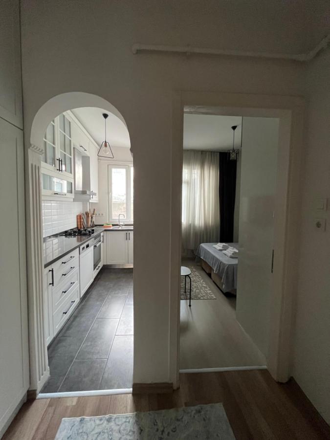 Centrally Located, 2+1 House In Taksim, Cihangir Leilighet Istanbul Eksteriør bilde