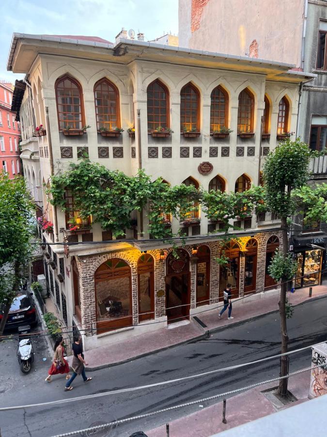 Centrally Located, 2+1 House In Taksim, Cihangir Leilighet Istanbul Eksteriør bilde
