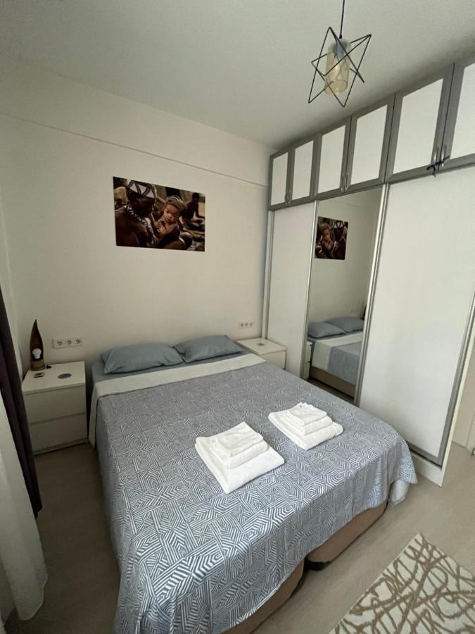 Centrally Located, 2+1 House In Taksim, Cihangir Leilighet Istanbul Eksteriør bilde